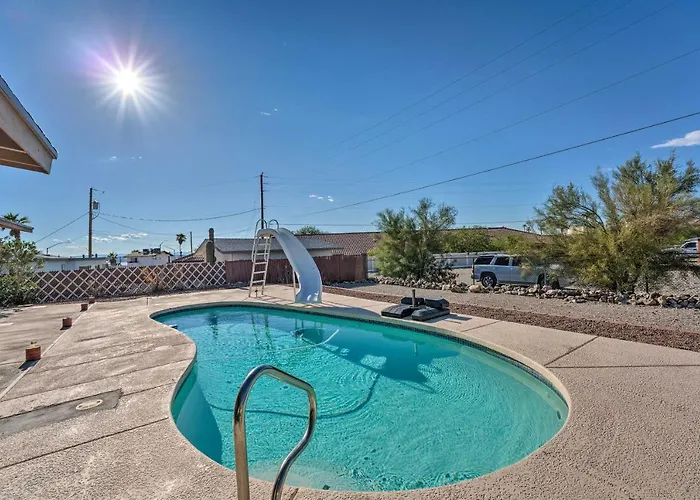 Holiday home Pool & Boat Parking 1 Mi To Lake Havasu City